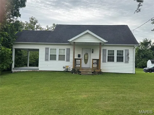 $149,500 | 761 West 2nd Street, Bethalto, IL 62010
