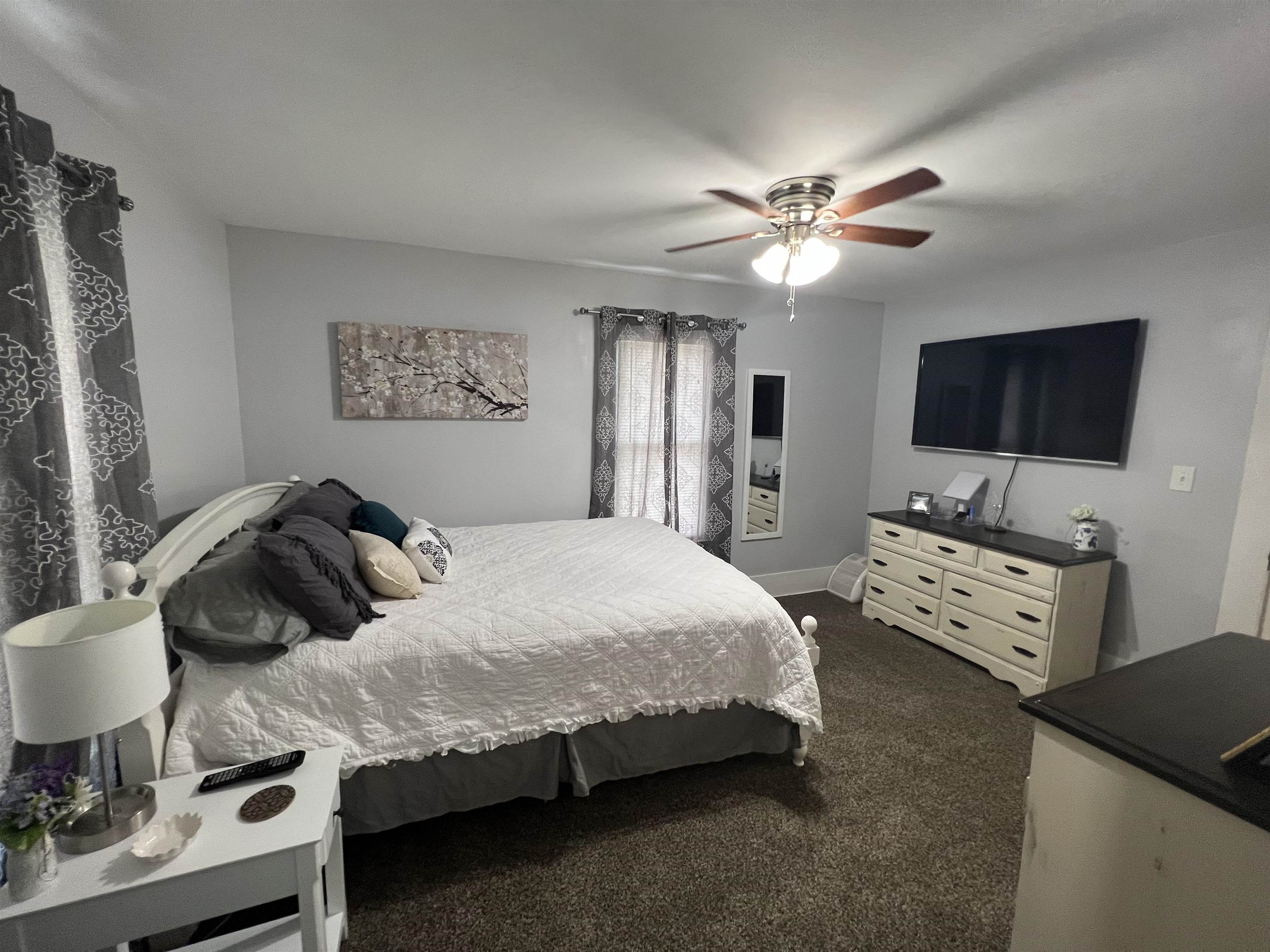 8473 Calkins Road Flint, MI 48532 - Photo 34 of 53 50110931-33.JPG