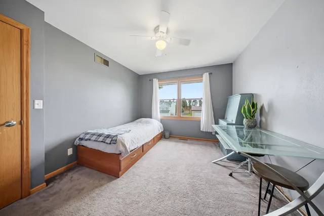 $280,000 | 300 Forest Drive, Kirkland, IL 60146