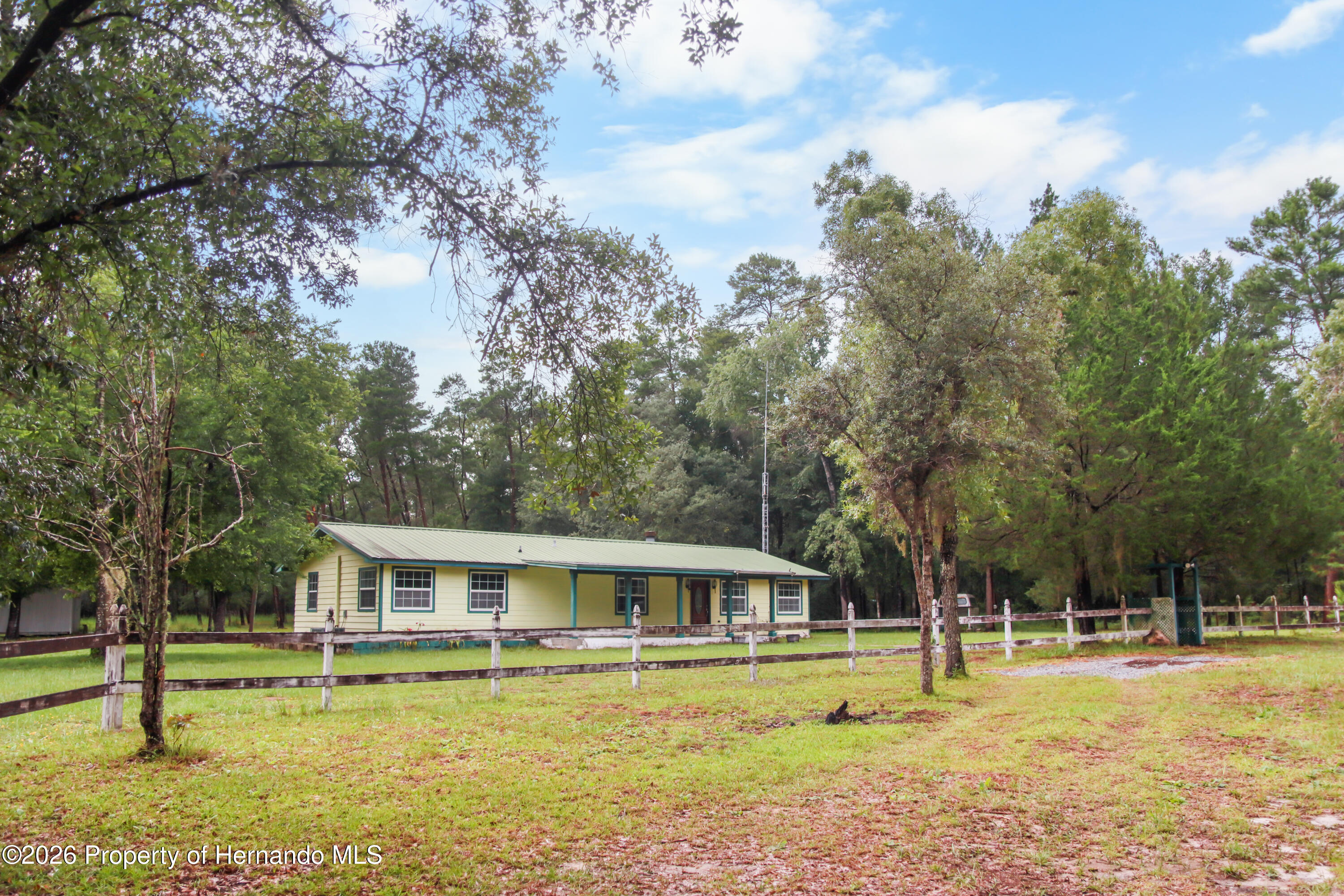 16295 Hibiscus Road Brooksville, FL 34601 - Photo 3 of 39