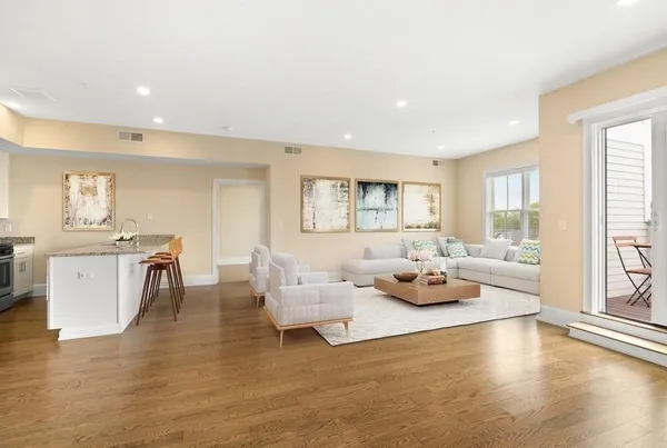 $4,200 | 375 Market Street, Unit 402, Boston, MA 02135