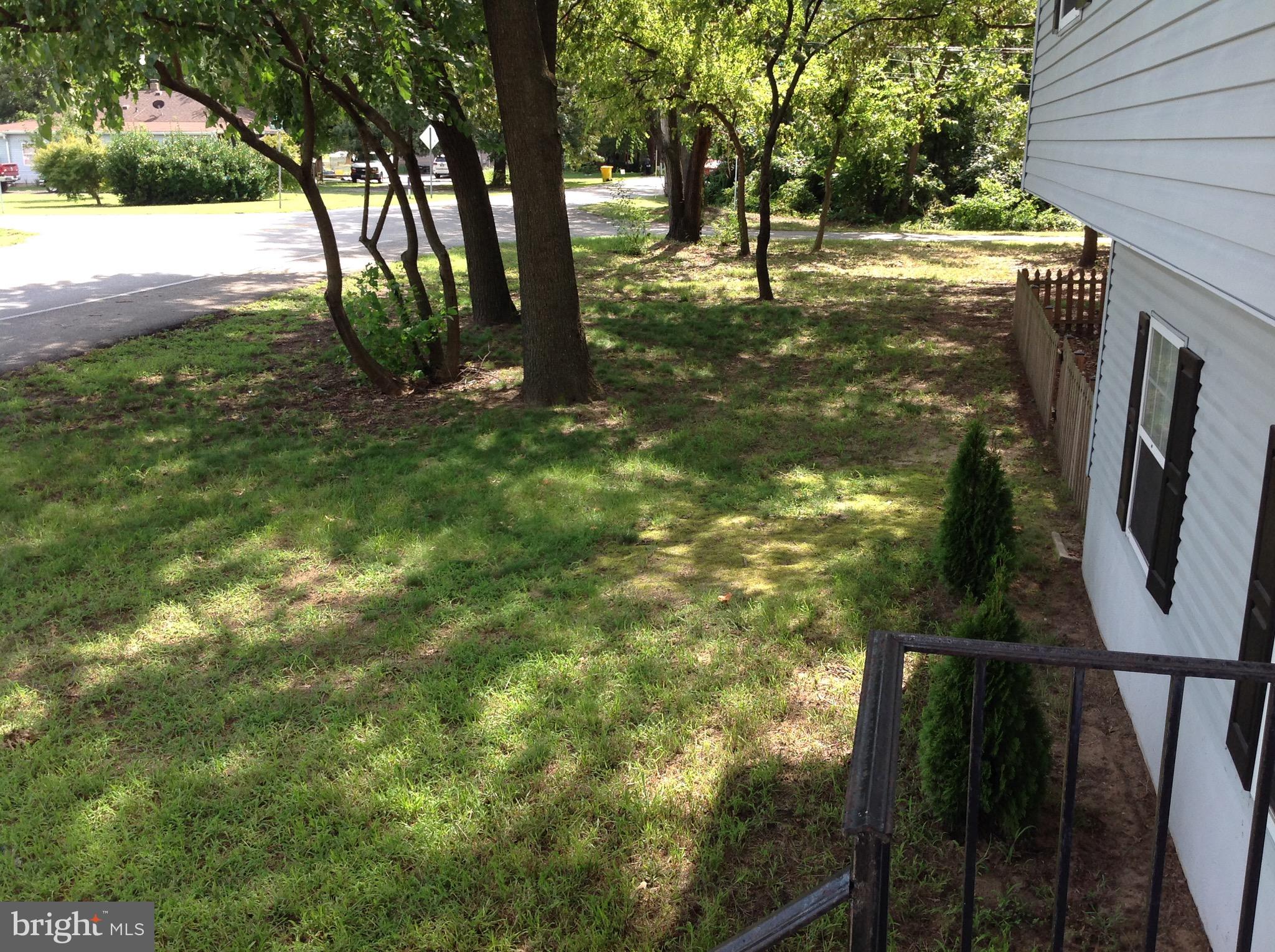 970 Point Pleasant Road Glen Burnie, MD 21060 - Photo 42 of 44 View from front porch to side yard