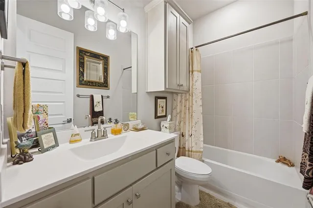 $456,000 | 4729 King Garden Parkway, Arlington, TX 76005