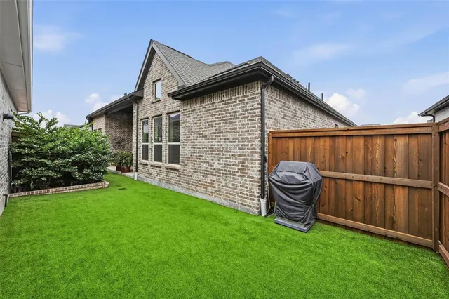 $456,000 | 4729 King Garden Parkway, Arlington, TX 76005