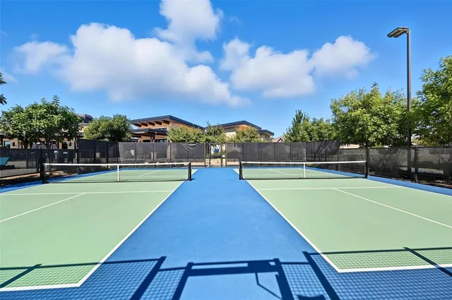 $456,000 | 4729 King Garden Parkway, Arlington, TX 76005