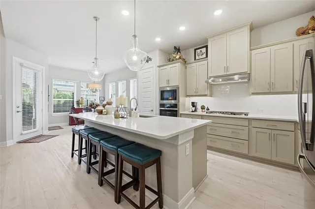 $456,000 | 4729 King Garden Parkway, Arlington, TX 76005