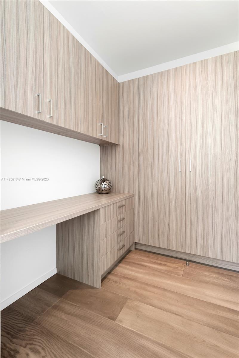 2690 Hackney Road Weston, FL 33331 - Photo 57 of 88