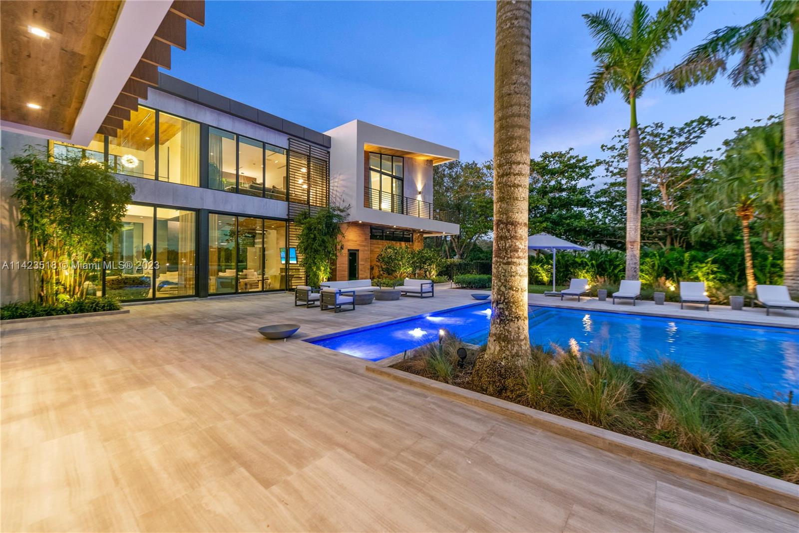 2690 Hackney Road Weston, FL 33331 - Photo 75 of 88