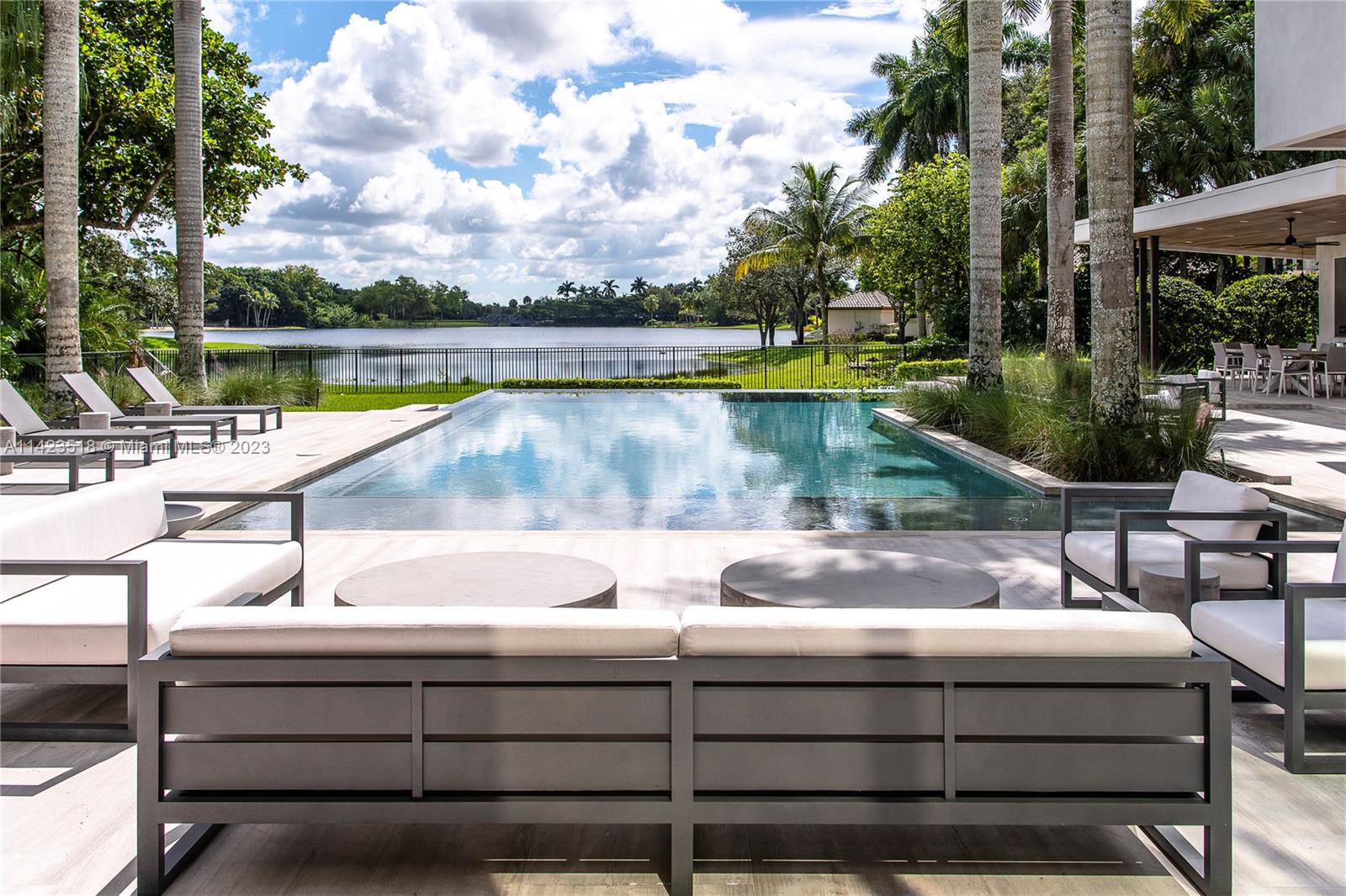 2690 Hackney Road Weston, FL 33331 - Photo 78 of 88