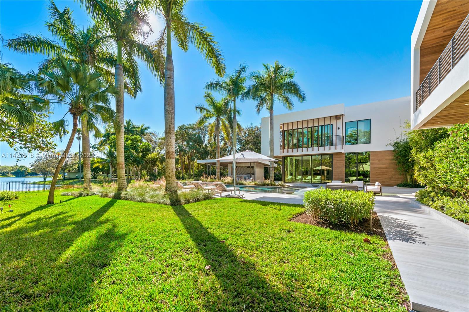 2690 Hackney Road Weston, FL 33331 - Photo 85 of 88