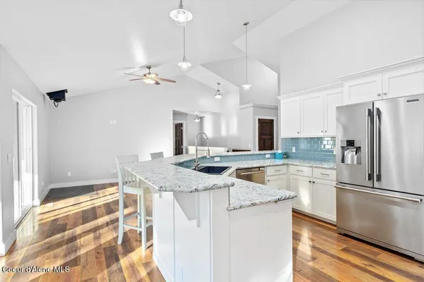 $649,000 | 202 Silver Saddle Court, Pinehurst, ID 83850