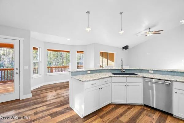 $649,000 | 202 Silver Saddle Court, Pinehurst, ID 83850