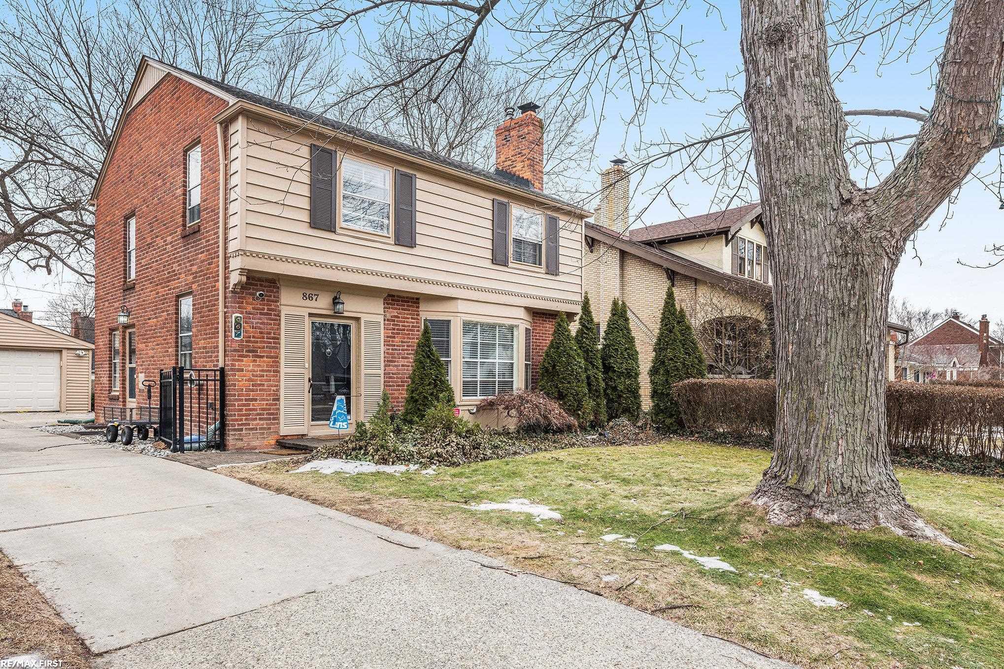 867 Lincoln Road Grosse Pointe, MI 48230 - Photo 4 of 31 50165938-5db046ef-5d48-43aa-ab34-5065f27b73f8.JPG