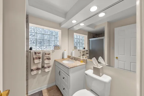 $425,000 | 2926 Mayfair Avenue, Westchester, IL 60154