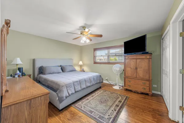 $425,000 | 2926 Mayfair Avenue, Westchester, IL 60154