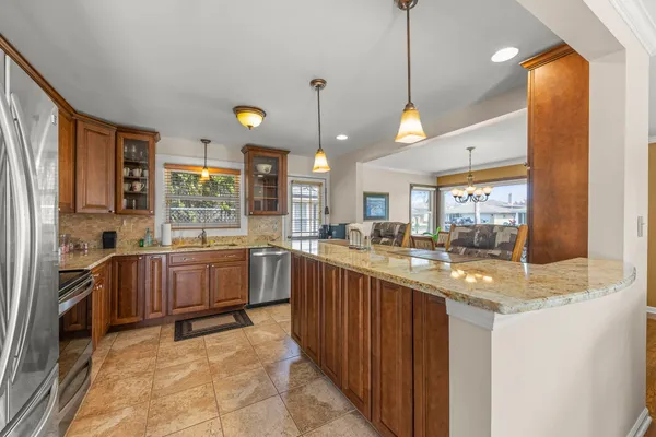 $425,000 | 2926 Mayfair Avenue, Westchester, IL 60154