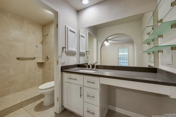 $1,499 | 709 Meadow Arbor Lane, Universal City, TX 78148