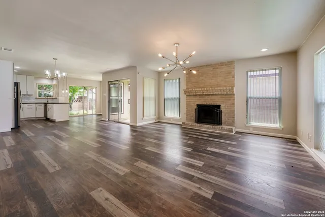 $1,540 | 709 Meadow Arbor Lane, Universal City, TX 78148