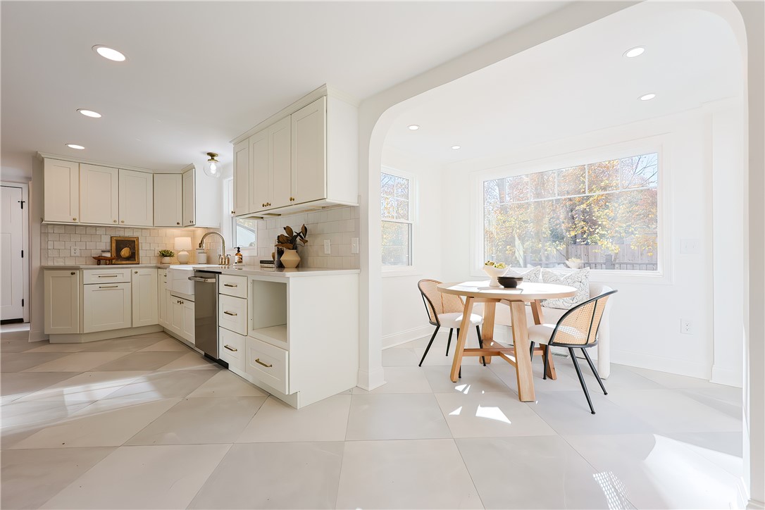 151 Timberline Road Warwick, RI 02886 - Photo 16 of 40