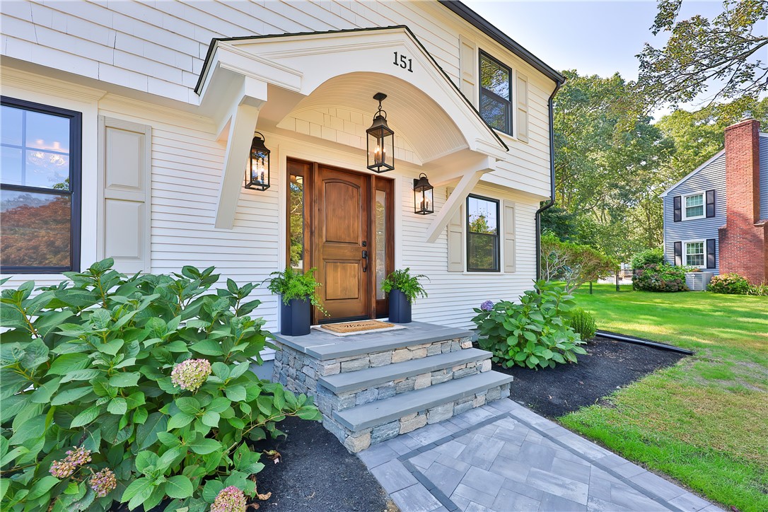 151 Timberline Road Warwick, RI 02886 - Photo 4 of 40