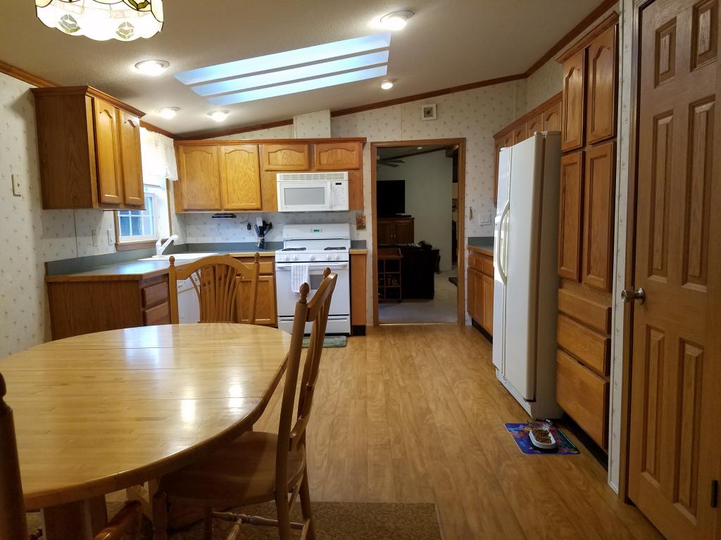 167 Roberts Road Barrington, NH 03825 - Photo 3 of 10 Gallery Image 3
