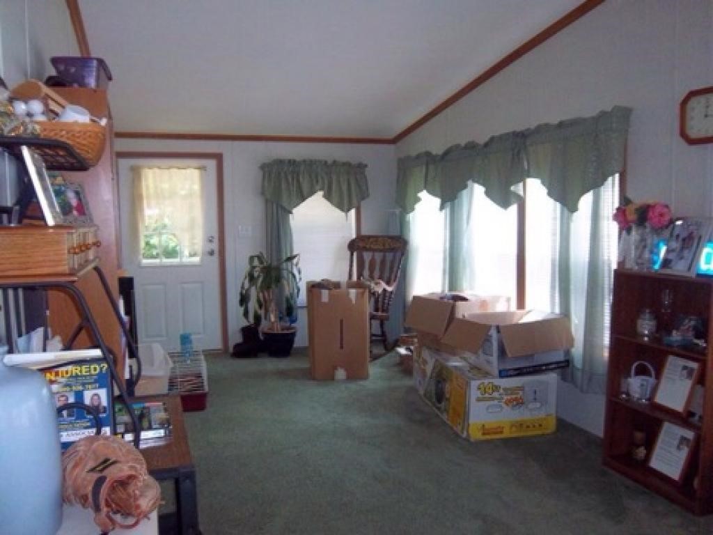 167 Roberts Road Barrington, NH 03825 - Photo 9 of 10 Gallery Image 9
