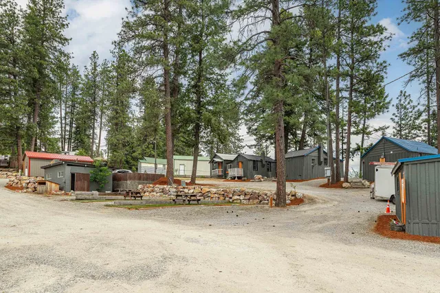$2,500,000 | 41987 Shore Acres Road, Loon Lake, WA 99148
