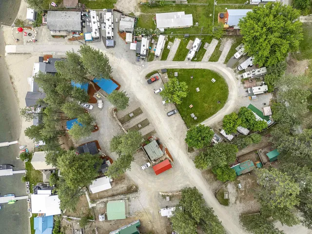 $2,500,000 | 41987 Shore Acres Road, Loon Lake, WA 99148