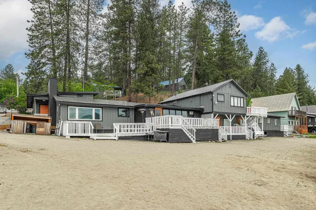 $2,500,000 | 41987 Shore Acres Road, Loon Lake, WA 99148