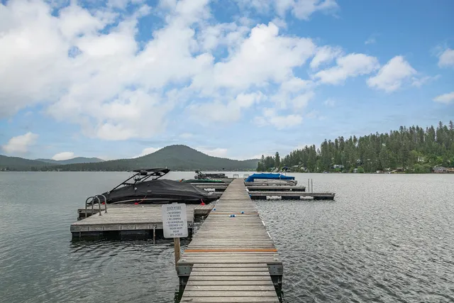 $2,500,000 | 41987 Shore Acres Road, Loon Lake, WA 99148
