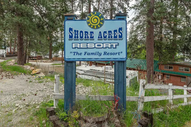 $2,500,000 | 41987 Shore Acres Road, Loon Lake, WA 99148