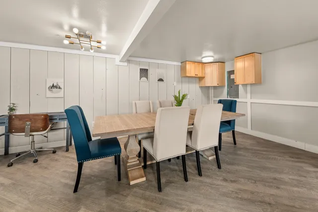 $2,500,000 | 41987 Shore Acres Road, Loon Lake, WA 99148