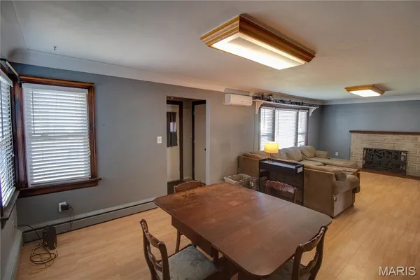 $155,000 | 660 Burroughs Avenue, Collinsville, IL 62234