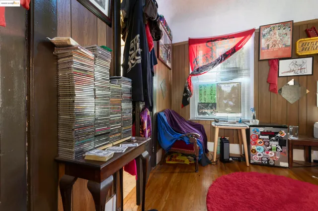 $725,000 | 553 34th Street, Oakland, CA 94609