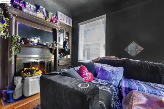 $725,000 | 553 34th Street, Oakland, CA 94609