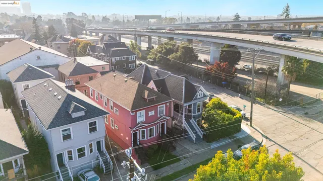 $725,000 | 553 34th Street, Oakland, CA 94609