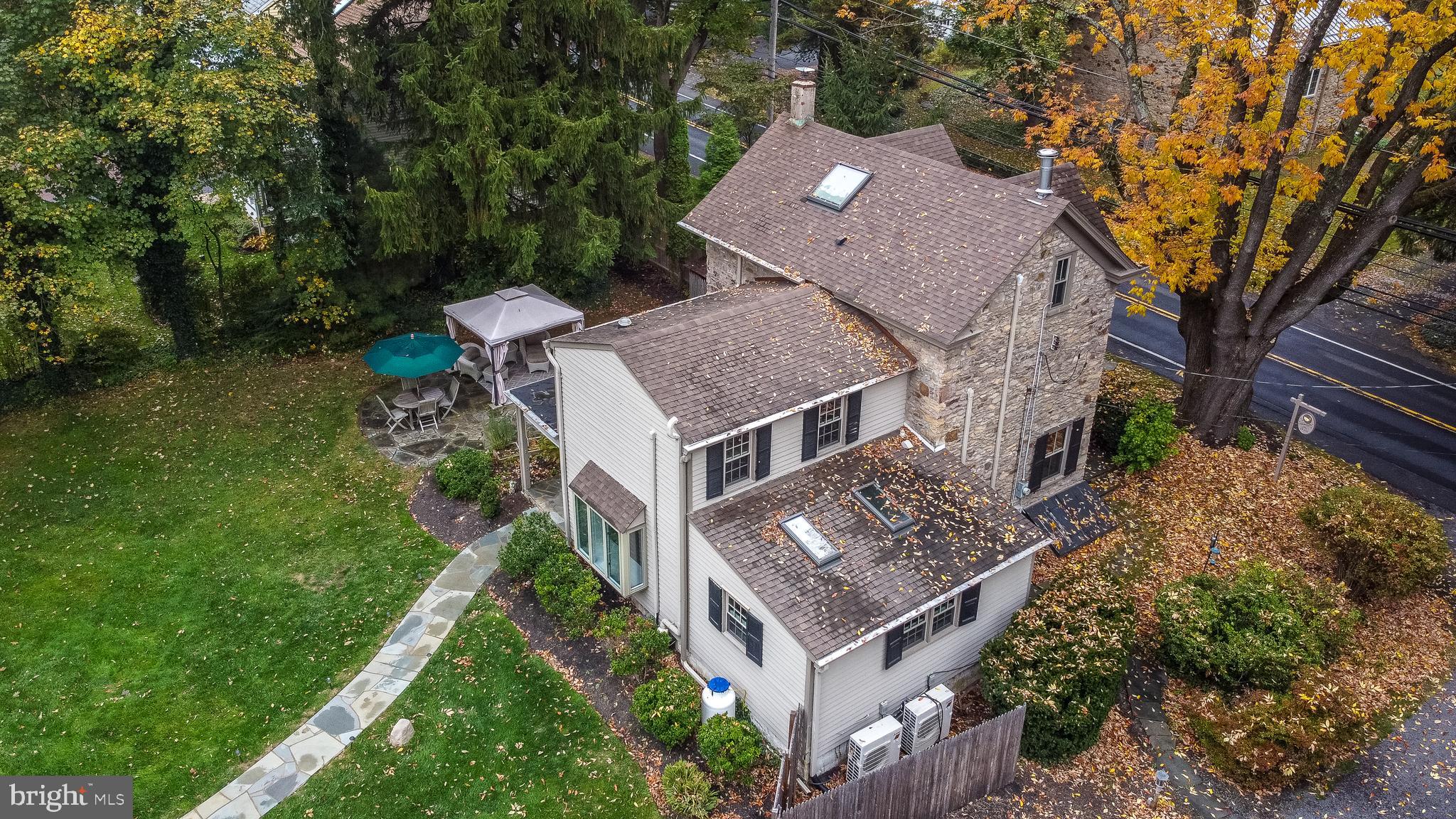 Aerial view of home