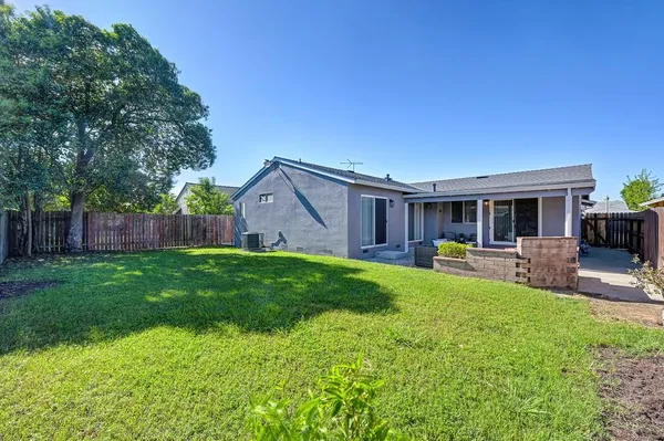 $475,000 | 4574 Beechnut Way, Sacramento, CA 95823