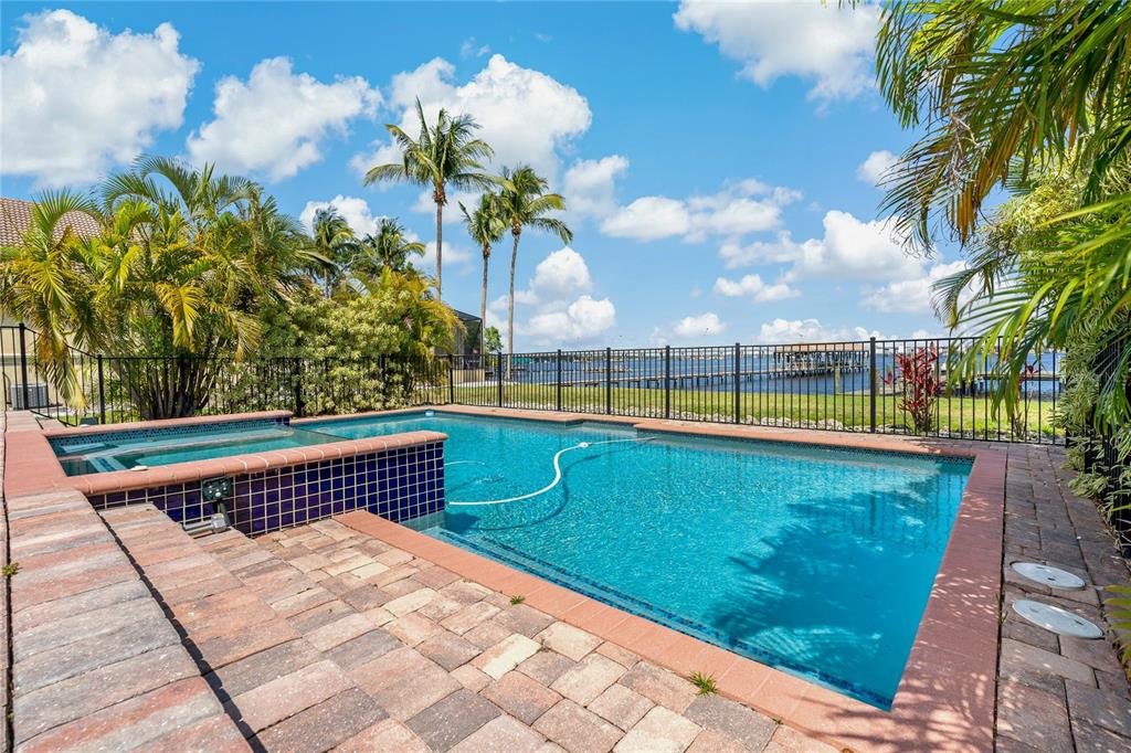 1104 Nancy Gamble Lane Ellenton, FL 34222 - Photo 40 of 57