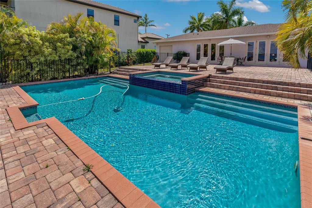 1104 Nancy Gamble Lane Ellenton, FL 34222 - Photo 5 of 57