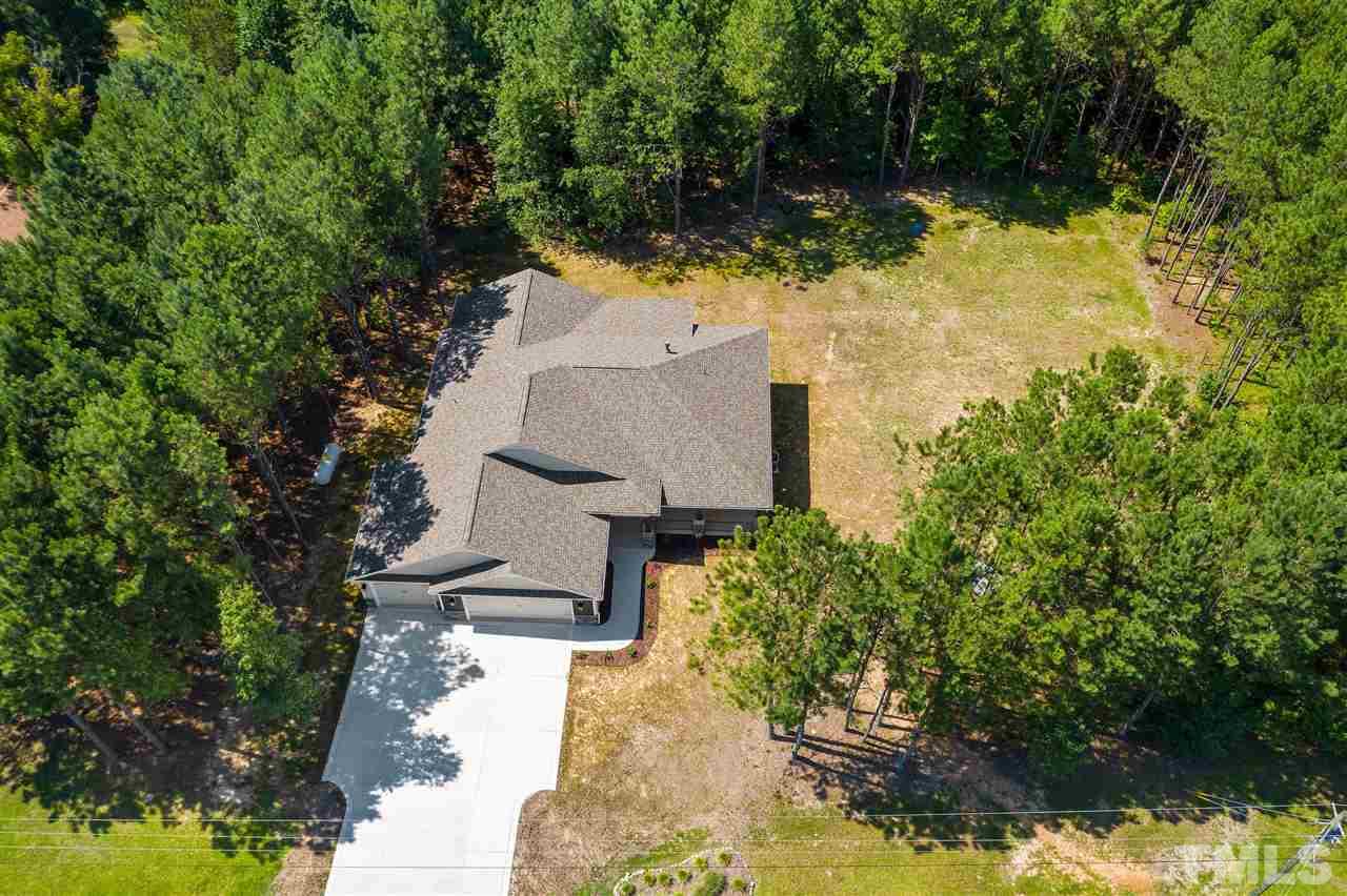 4020 Doyle Road Zebulon, NC 27597 - Photo 3 of 26