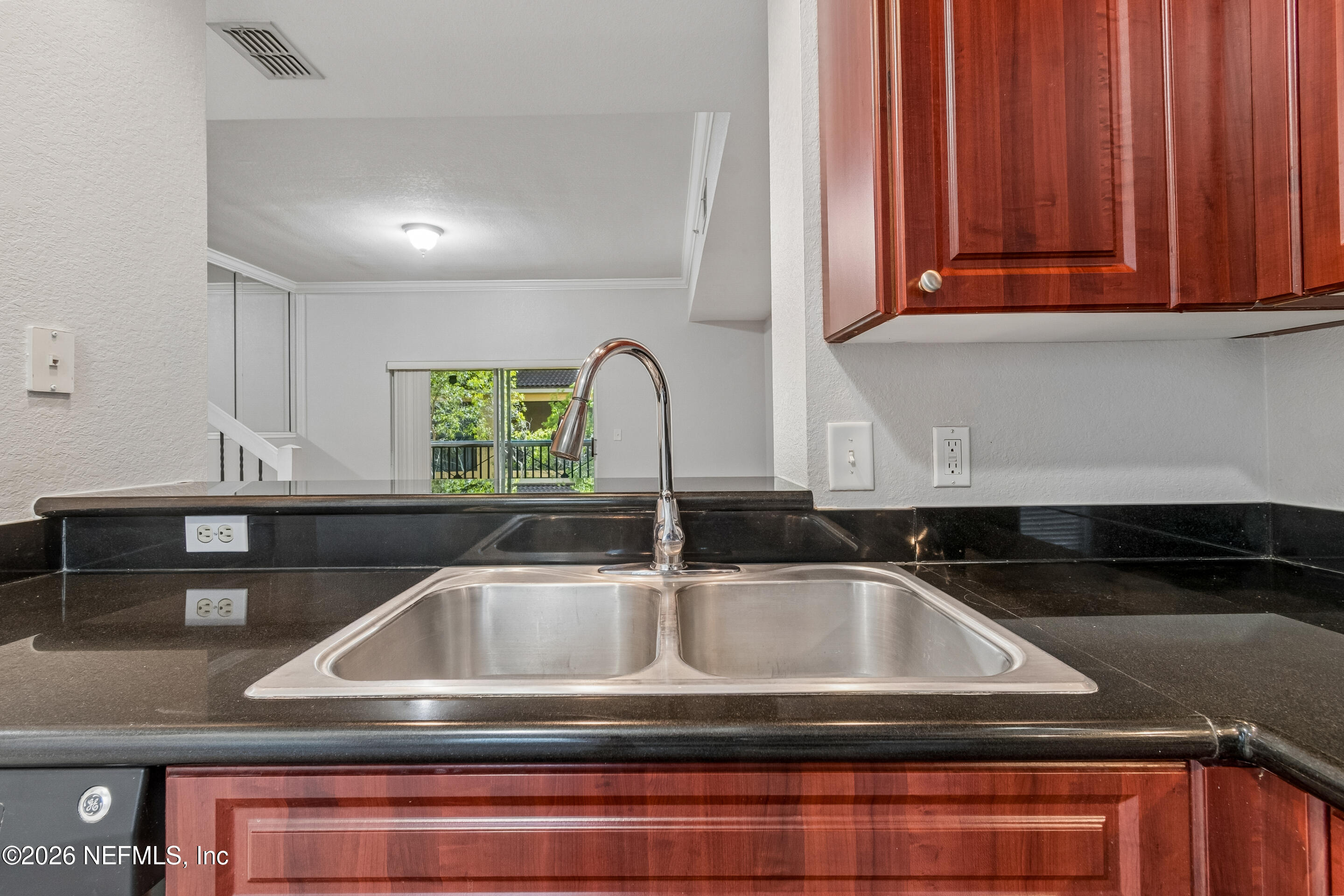 9745 Touchton Road, Unit 527 Jacksonville, FL 32246 - Photo 11 of 92 Kitchen