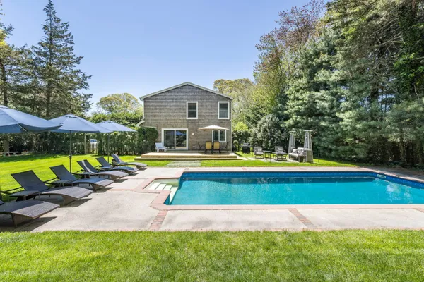 $35,000 | Undisclosed Address, Southampton, NY 11968