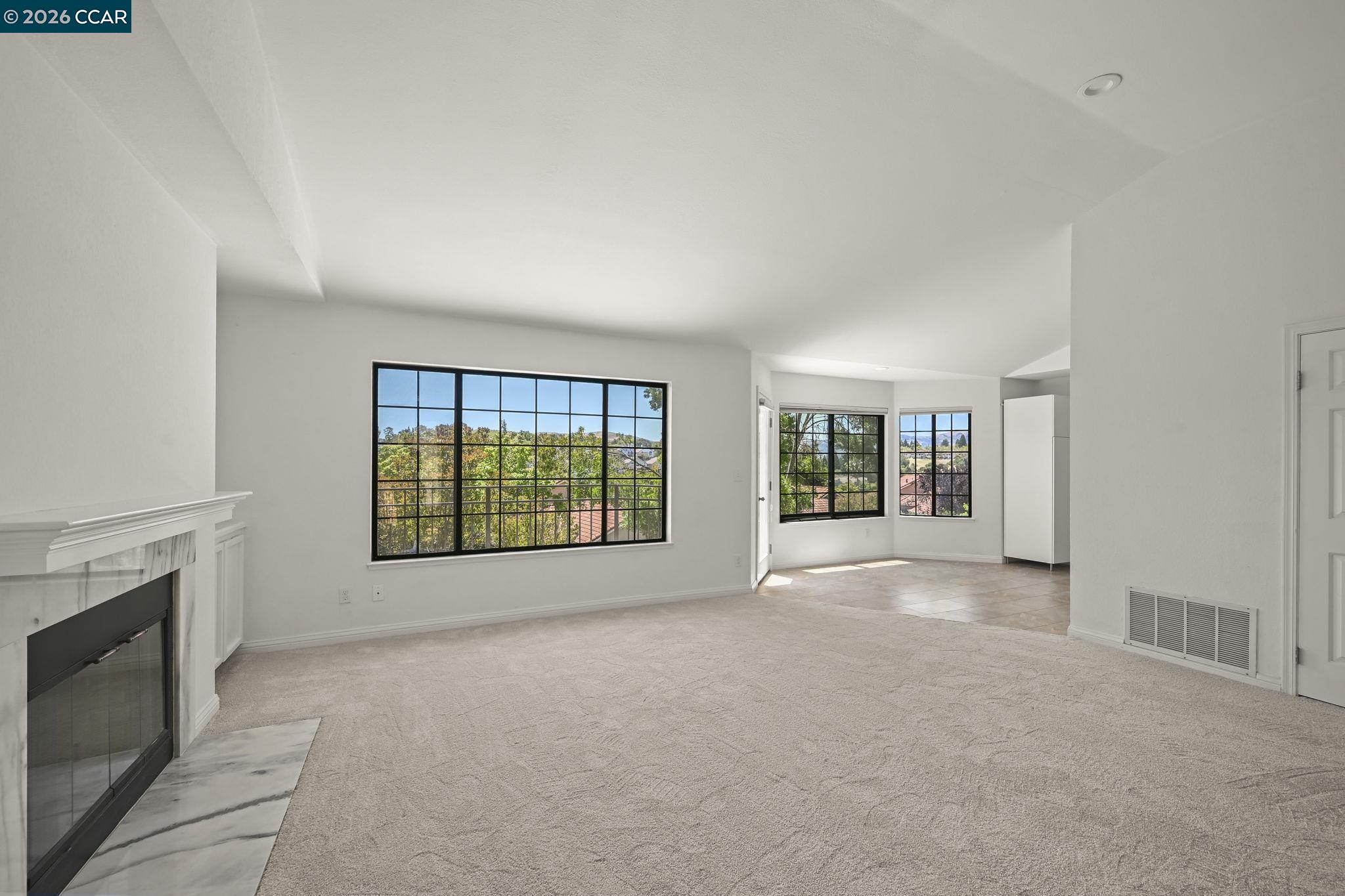 83 Tahoe Court, Unit 202 San Ramon, CA 94582 - Photo 3 of 41