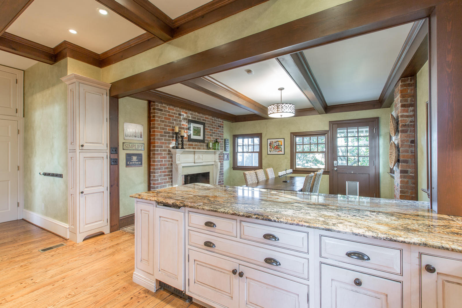 72 North Crest Road Chattanooga, TN 37404 - Photo 15 of 53 Kitchen