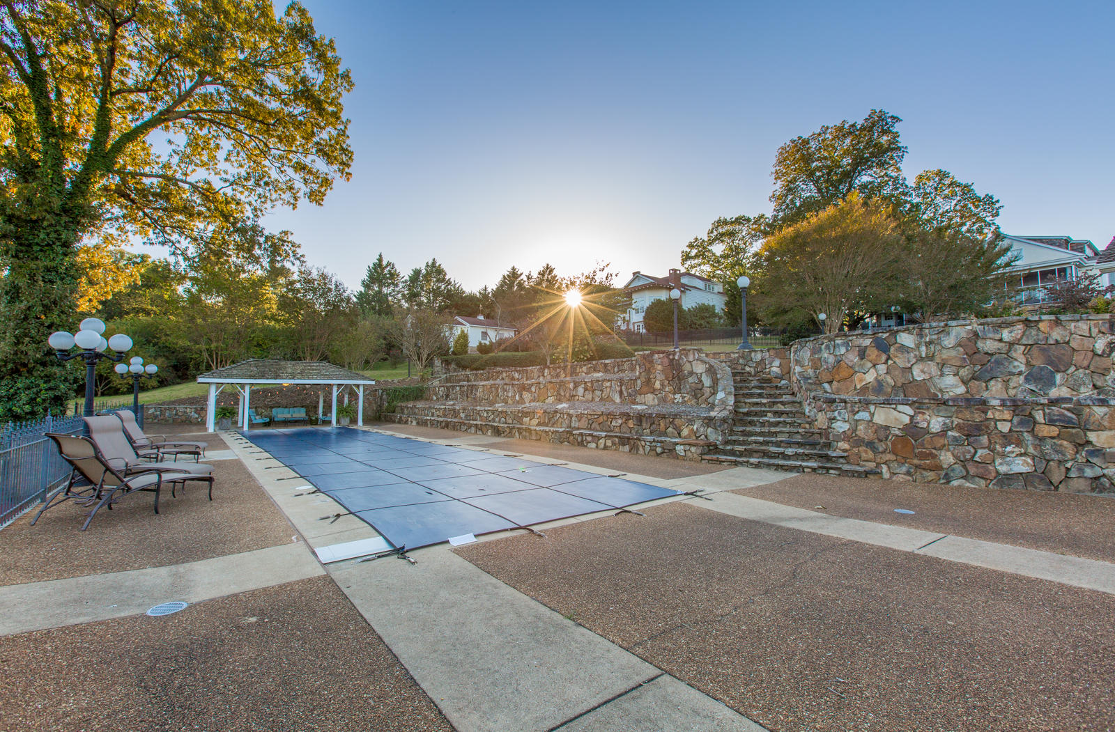 72 North Crest Road Chattanooga, TN 37404 - Photo 45 of 53 Pool