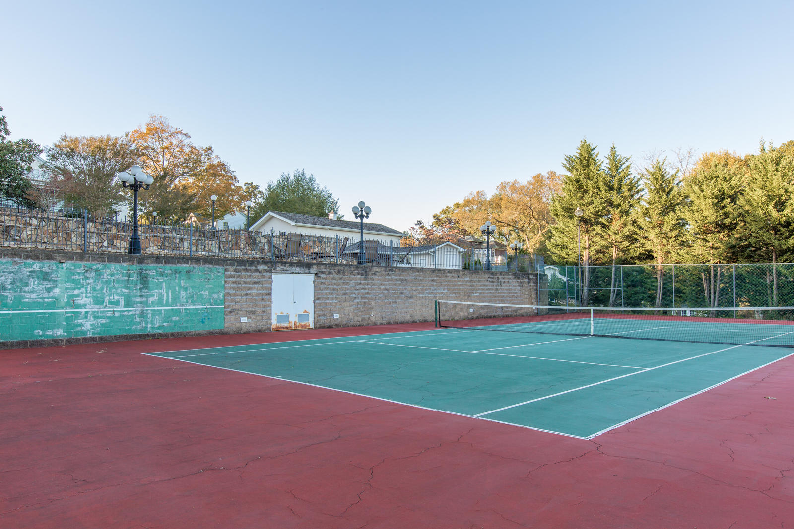 72 North Crest Road Chattanooga, TN 37404 - Photo 49 of 53 Tennis Courts