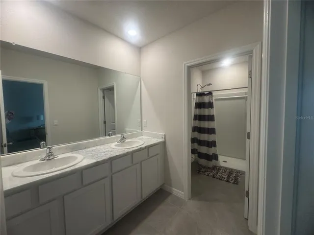 $350,000 | 2862 Newbern Banks Drive, Bradenton, FL 34208