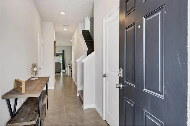 $350,000 | 2862 Newbern Banks Drive, Bradenton, FL 34208