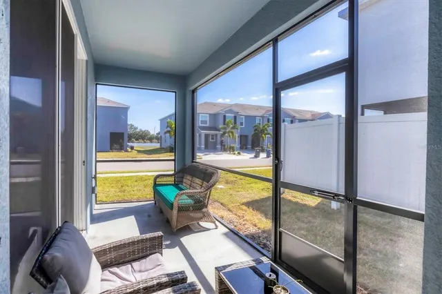 $350,000 | 2862 Newbern Banks Drive, Bradenton, FL 34208